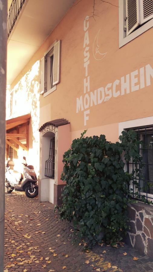 Gasthof Mondschein Hotel Merano Bagian luar foto