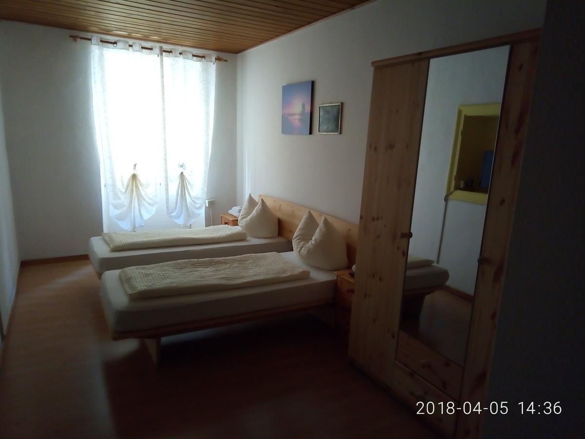 Gasthof Mondschein Hotel Merano Bagian luar foto